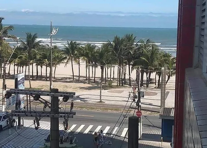 Kitnet A 20 Metros Da Praia
