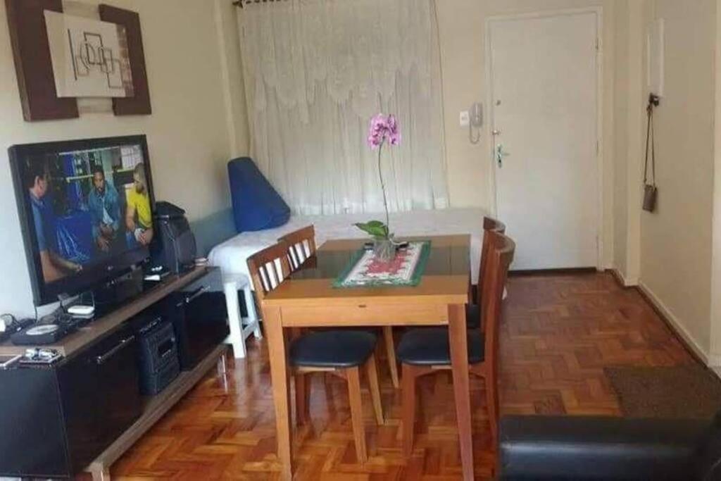 Kitnet A 20 Metros Da Apartment *