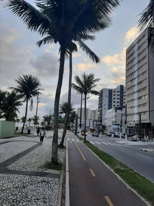 Apartment Kitnet A 20 Metros Da Praia Grande (Santos)